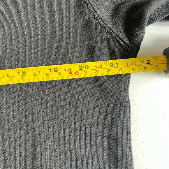 New UNIQLO KAWS x Andy Warhol Men's Black Cotton‎ Crew Neck Sweatshirt hoodie M - Picture 5 of 6